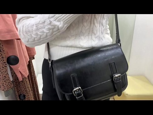❤️ אוננות פומבית של הכלבה הצעירה פרלברי עם דילדו בחדר המתאים ️❌ סקס ב-iw.91sesex101.top